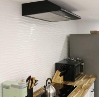 Schenectady Apartamento | Luxury king bed parking & washer