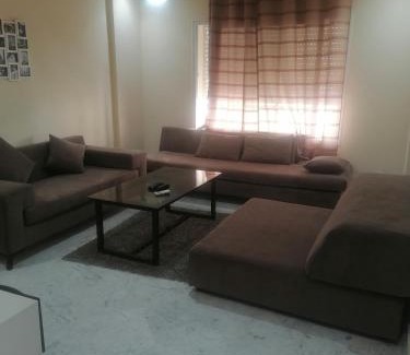Les Berges Du Lac II Apartamento | Luxury lac 2 mall