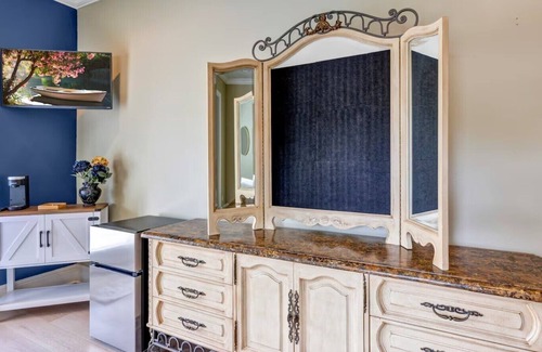 College Park Apartamento | Luxury Lake Front Orlando Oasis in College Park!