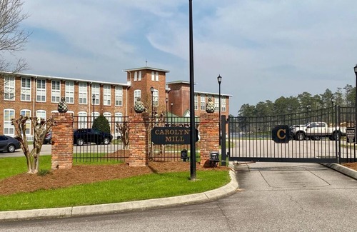 Cordova Condominio | Luxury Lakefront Dream- The Perfect Getaway