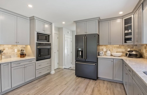 Standish Casa | Luxury Lakefront Retreat on Sebago Lake, Sleeps 10!