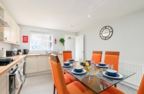 Market Rasen Casa | Luxury large home | Parking | Garden | Sleeps 6