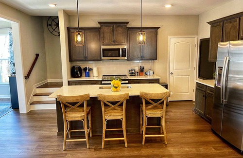 Tullahoma Casa | Luxury Living at Tims Ford Lake, w/ Golf Cart