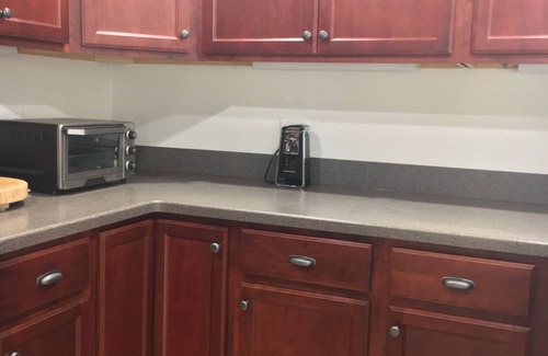 Bennington Apartamento | Luxury Living High Above the Center of Town.