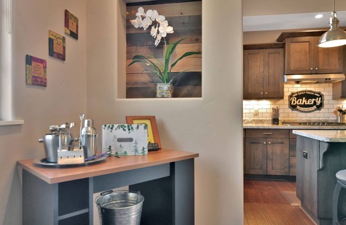 Prescott Casa | *luxury living in this spacious and stylish home, Min From Downtown!