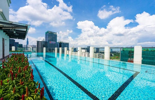 District 1 Apartamento | Luxury Living in the heart of D1/3BR/Infinity Pool