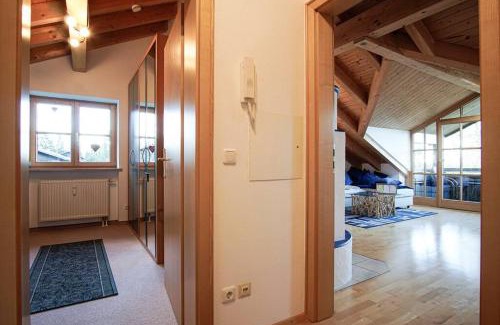 Vorderegg Apartamento | Luxury Living near Weissensee +Balcony +Netflix