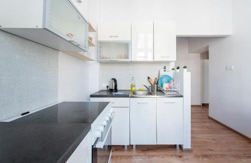 Srodmiescie Apartamento | Luxury Location-Bright&Parking