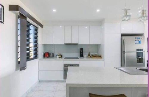 Stuart Park Apartamento | LUJO CON UBICACIÓN - VISTAS AL MAR Y CLASE MODERNA