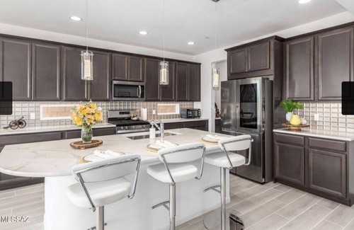 Marana Casa | Luxury Location Views near Ritz Carlton