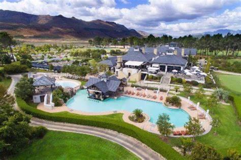 Cape Winelands Villa | Luxury Lodge 1E Pearl Valley Golf Estate