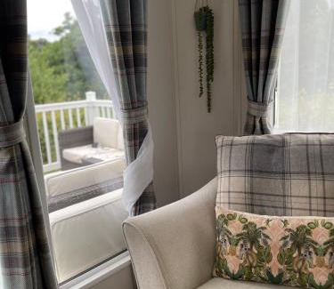 Prestonpans Otro | Luxury Lodge in Seton Sands, Willerby Sheraton