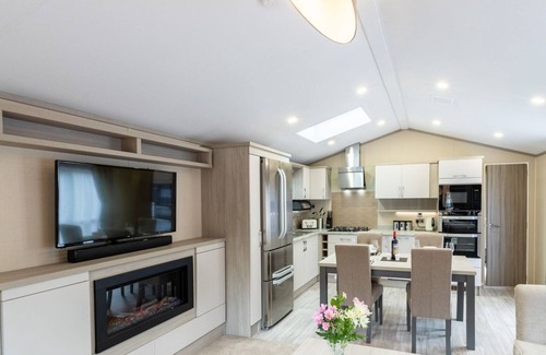 Troutbeck Bridge Cabina | Luxury Lodge on White Cross Bay, lake Windermere