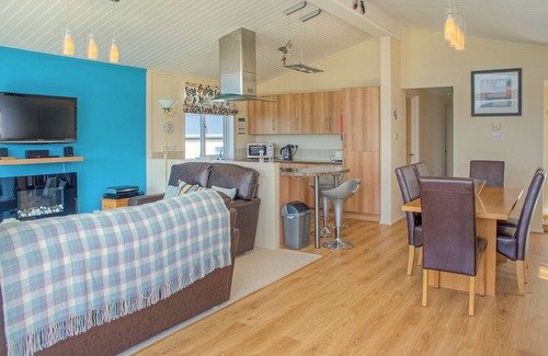Tan-y-groes Chalet De Esquí | Alojamiento de 2 habitaciones en Tresaith Beach, Cardigan, Ceredigion