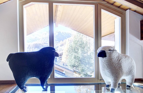 Zermatt Apartamento | Ático Zen, de lujo de 3 dormitorios, vistas al monte Cervino, a 100m de remontes y pistas