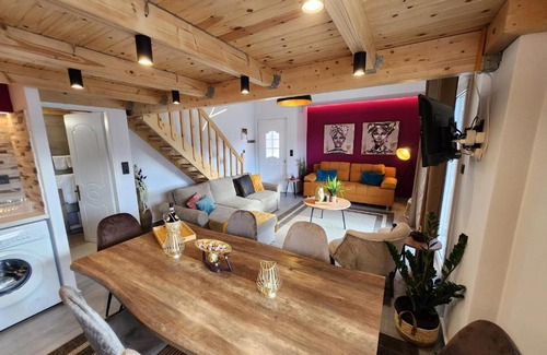 Begoulaki Apartamento | Luxury Loft Apartment Yiota