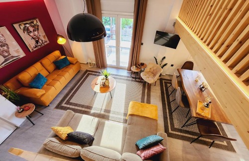 Begoulaki Apartamento | Luxury Loft Apartment Yiota