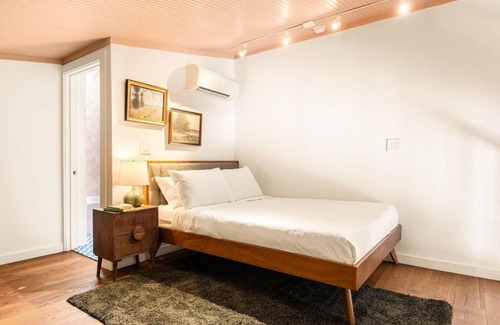 Over-the-Rhine Apartamento | Luxury Loft near Washington Park - Rooftop Deck