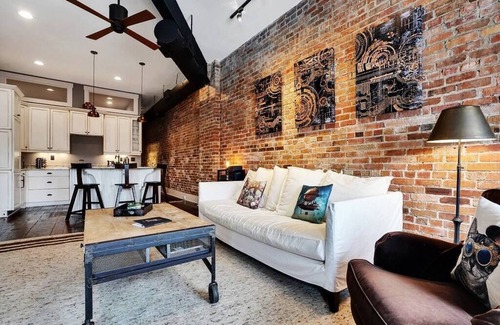 Wilmington Historic District Apartamento | LUXURY LOFT on MARKET!!!