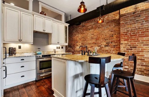 Wilmington Historic District Apartamento | LUXURY LOFT on MARKET!!!