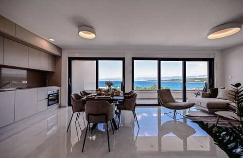 Zidarici Apartamento | Apartments Sea & Stone / Apartment Malinska Sky with private pool