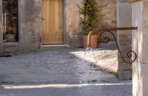 Gordes Casa | Luxury Mas in Gordes with pool & view Charming comfort and privacy