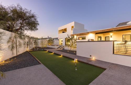 Arcadia Casa | Luxury Micro-Resort, Theater, Sauna, Heated Pool