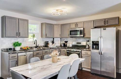 Parkdale Casa | Luxury Midterm Rental for Families, Medical and Corporate Professionals Cincy