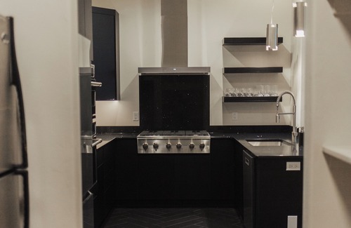 Billings Condominio | Luxury Midtown Family Condo