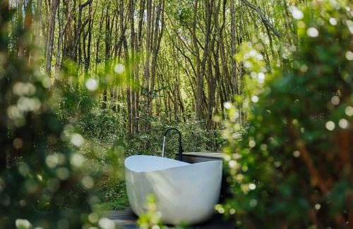 Possum Creek Casa | Luxury Mirror Home in Byron Bay Hinterland