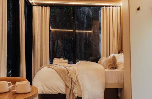 Possum Creek Casa | Luxury Mirror Home in Byron Bay Hinterland