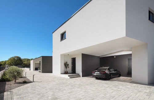 Brgod Villa | Luxury & Modern 4-bedroom villa with complete privacy in delightful Brgod
