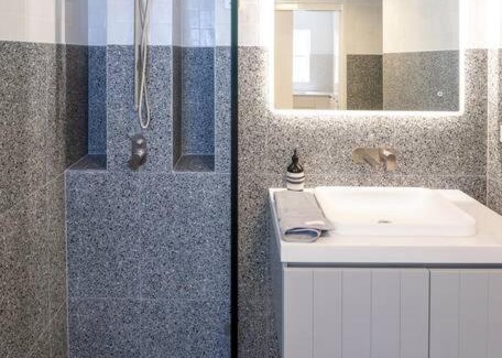 Reid Apartamento | Luxury modern CBD ground floor apartment.