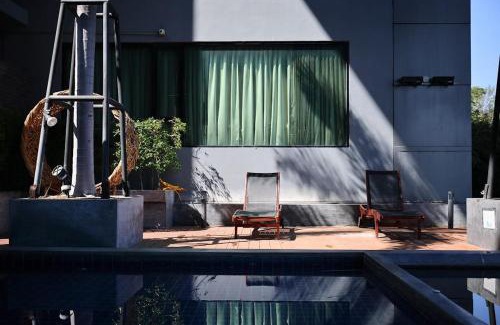 Su Thep Apartamento | Luxury Modern Garden View Apartment