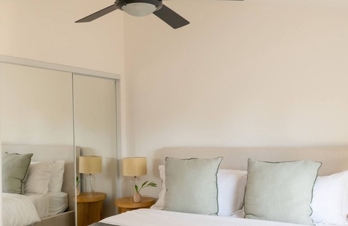 Serra Mesa Casa | Luxury Modern Home w/ Pool & Spa! Great Location!