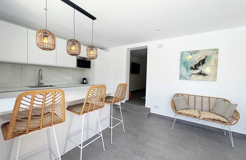 Urbanización La Mandarina Villa | Luxury, Modern Ibiza style & Tranquil Villa close to beaches of Jávea & Moraira