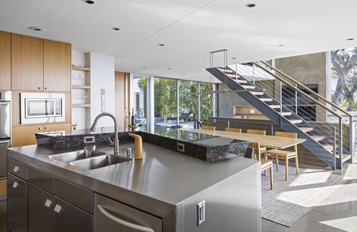 Hollywood Hills West Casa | Luxury Modern Japanese-Style Zen Retreat in Hollywood Hills, Los Angeles Views