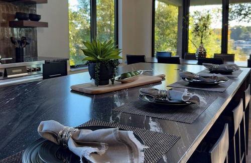 Brainerd Casa | Love Lake Luxury-Modern Retreat in Brainerd- Sleeps 10