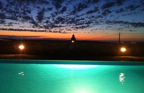 Obidos Villa | Villa moderna de lujo con piscina privada y una vista única del paisaje del océano y la montaña.