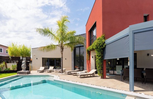 Maureilhan Casa | Luxury modern villa under the Occitan sun