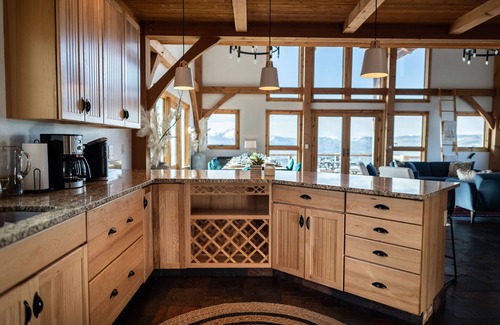 Glenwood Springs Cabina | Luxury Mountain Top Cabin with Stunning Views