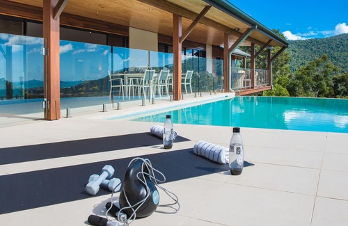 Jubilee Pocket Casa | Luxury mountain & ocean view house is situated on over 2 acres of land