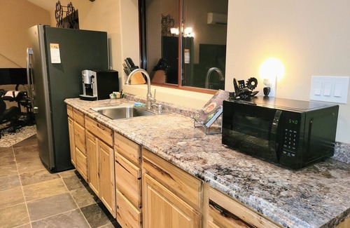 Cedar Ridge Apartamento | Luxury Mountain Loft- 1700 sqft only 4mi downtown Grass Valley and Nevada City