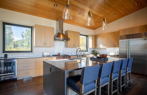 Jackson Hole Casa | Luxury Mountain Modern Home in Jackson Hole Wyoming. Grand Teton National Park.