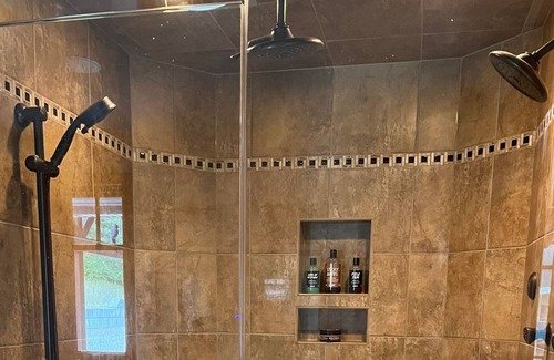 Creston Casa | Luxury Mountain Vacation Home with Heated Indoor Pool