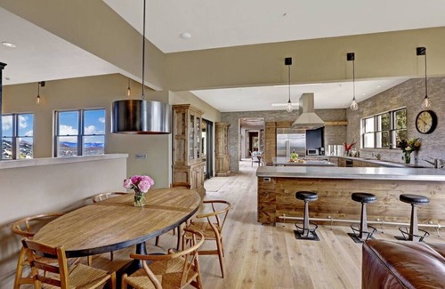 St. Helena Casa | Nueva Luxury Estate 70 Acre