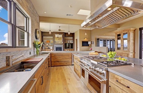 St. Helena Casa | Nueva Luxury Estate 70 Acre