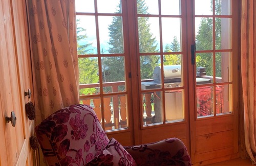 Villars-sur-Ollon Apartamento | Se puede esquiar dentro y fuera de la propiedad con vistas impresionantes