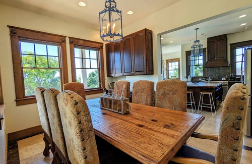 Ramona Casa | Luxury Nature Estate w/ 3 Homes, Salt Pool, Jacuzzi. Retreats, Intimate Weddings