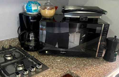 Residencial El Doral Apartamento | Luxury Near Beach Apartment w/ Free Netflix & WiFi